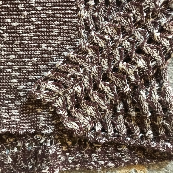 Loose Knit Sweater Top 🍂 - Picture 4 of 8